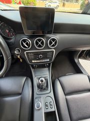 Mercedes-Benz A 180 2018 Progressive Edition-thumb-32