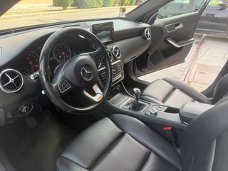 Mercedes-Benz A 180 2018 Progressive Edition-thumb-35
