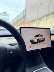 Tesla Model Y 2023 RWD, SINGLE MOTOR-thumb-6