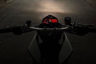 KTM 690 Duke 2008 A2-thumb-3