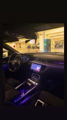 Audi e-tron 2023 55s Black Edition-thumb-2