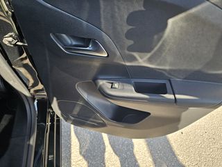 Opel Corsa 2020 1.2 101HP GS LINE-thumb-63