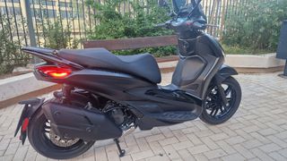 Piaggio Beverly 400 2024 Deep black-thumb-6