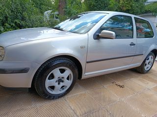 Volkswagen Golf 2001