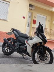 Malaguti Spectre GP 125 2024-thumb-1