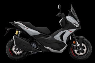 Aprilia SR GT 400 2026-thumb-10