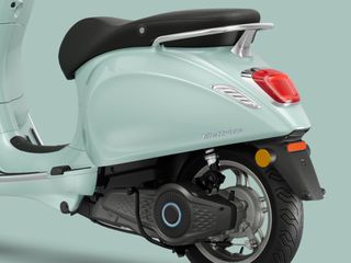 Vespa Elettrica 45 km/h 2026-thumb-6