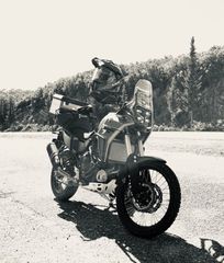 Yamaha Ténéré 700 2025 Low-thumb-1