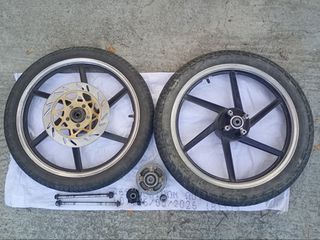 Από Daytona dy 125 rs