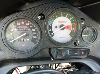 Yamaha TDM 850 2001 twin-thumb-6