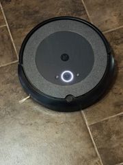ROOMBA ROBOT i3-thumb-4