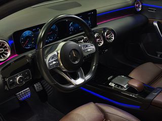 Mercedes-Benz A 180 2020 AMG LOOK DISTRONIC FULL EXTRA-thumb-6