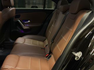 Mercedes-Benz A 180 2020 AMG LOOK DISTRONIC FULL EXTRA-thumb-17