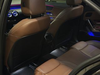 Mercedes-Benz A 180 2020 AMG LOOK DISTRONIC FULL EXTRA-thumb-18