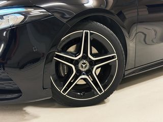 Mercedes-Benz A 180 2020 AMG LOOK DISTRONIC FULL EXTRA-thumb-24