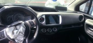 Toyota Yaris 2017-thumb-5