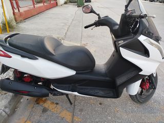 Kymco Downtown 200i 2011-thumb-2