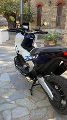 Honda X-ADV 2026 Tricolore-thumb-23