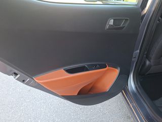 Hyundai i 10 2014-thumb-17