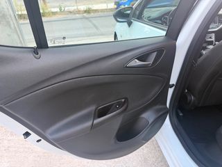 Opel Astra 2021 1.5 DIESEL-thumb-14