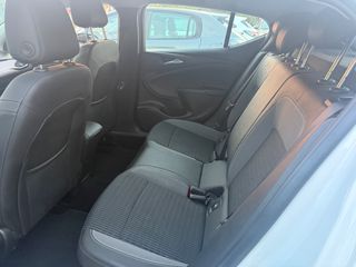 Opel Astra 2021 1.5 DIESEL-thumb-16
