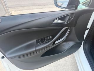 Opel Astra 2021 1.5 DIESEL-thumb-21