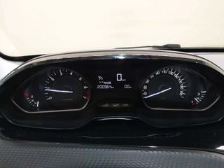 Peugeot 2008 2015 1.2 e-THP PureTech "Active" FULL EXTRA!!!AΡΙΣΤΟ!!! MALAMIDIS-thumb-4