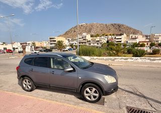 Nissan Qashqai+2 2009