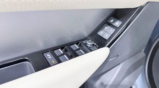 Land Rover Range Rover Velar 2022 P400e PLUG-IN HYBRID AWD R DYNAMIC S/AUTOBESIKOS-thumb-17