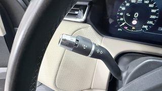 Land Rover Range Rover Velar 2022 P400e PLUG-IN HYBRID AWD R DYNAMIC S/AUTOBESIKOS-thumb-30