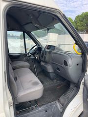 Ford 2005 Transit-thumb-2