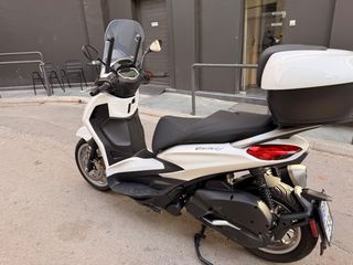 Piaggio Beverly 310 2025 2+2 ΕΓΓΥΗΣΗ PIAGGIO+ ΣΥΝΑΓΕΡΜΟΣ+ ΒΑΛΙΤΣΑ-thumb-5
