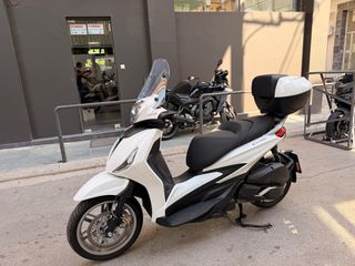 Piaggio Beverly 310 2025 2+2 ΕΓΓΥΗΣΗ PIAGGIO+ ΣΥΝΑΓΕΡΜΟΣ+ ΒΑΛΙΤΣΑ-thumb-6