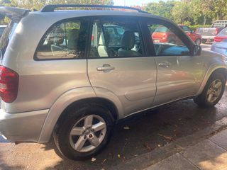 Toyota RAV 4 2004