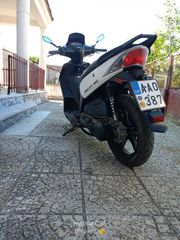 Kymco Agility 125 2011-thumb-15