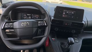 Toyota PROACE CITY 2024 LIVE PLUS TURBO DIESEL 1.5 L2  (MAKΡΥ)-thumb-8