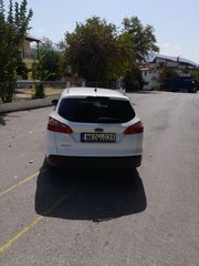 Ford Focus 2014 Ford Focus Station Wagon 1.6 TDCi 115 hp-thumb-4