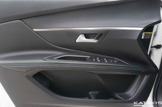 Peugeot 3008 2022 Allure|P+N5HEV|Automatic|Clima|Alu|Apple-Android|Rear Camera-thumb-18