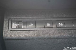 Peugeot 3008 2022 Allure|P+N5HEV|Automatic|Clima|Alu|Apple-Android|Rear Camera-thumb-20