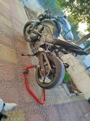 Kawasaki Z 750 2010-thumb-3