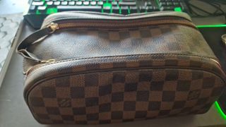 Louis Vuitton Damier Ebene King Size Toiletry Bag
