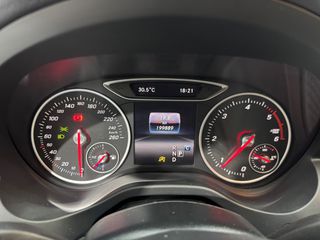 Mercedes-Benz A 180 2017 Diesel Automatic!!!-thumb-18