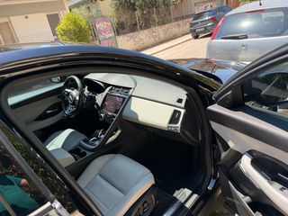Jaguar E-Pace 2023 R-Dynamic S-thumb-1