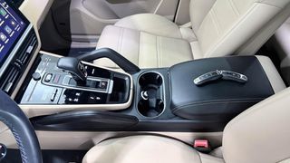 Porsche Cayenne 2023 3.0i V6 e-HYBRID PLUG-IN TIPTRONIC S SUN. PAN./AUTOBESIKOS-thumb-64