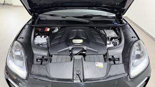 Porsche Cayenne 2023 3.0i V6 e-HYBRID PLUG-IN TIPTRONIC S SUN. PAN./AUTOBESIKOS-thumb-11