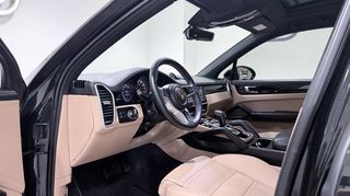Porsche Cayenne 2023 3.0i V6 e-HYBRID PLUG-IN TIPTRONIC S SUN. PAN./AUTOBESIKOS-thumb-24