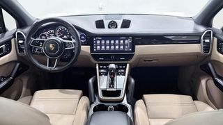 Porsche Cayenne 2023 3.0i V6 e-HYBRID PLUG-IN TIPTRONIC S SUN. PAN./AUTOBESIKOS-thumb-31