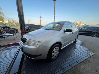 Skoda Fabia 2002-thumb-2