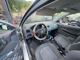 Skoda Fabia 2002-thumb-8