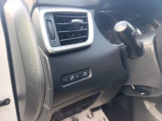 Nissan Qashqai 2015 1.6 dCi Tekna AYTOMATO-thumb-7